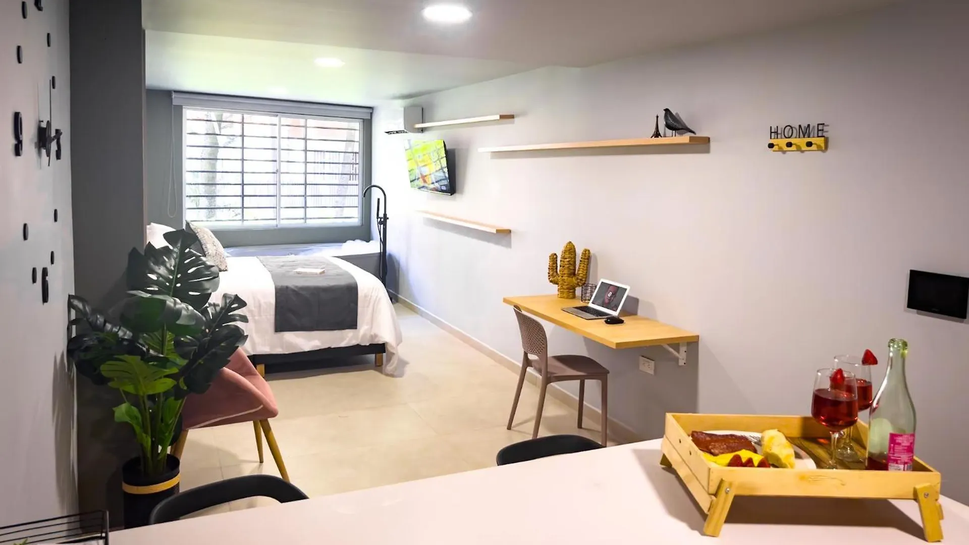 Elegante Loft En Medellin Con Banera Y Aire 1-01公寓 哥伦比亚